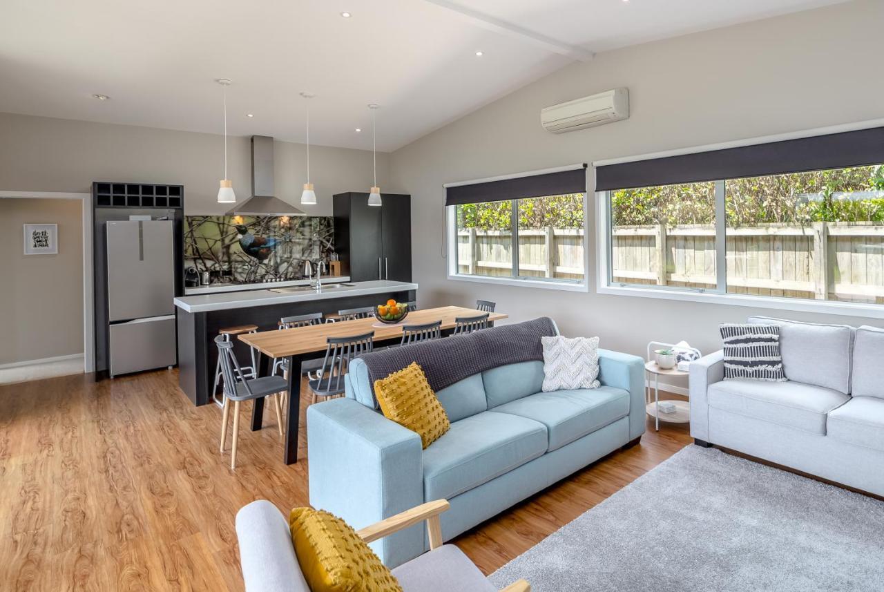 Wind Down On Esther Martinborough Exterior photo