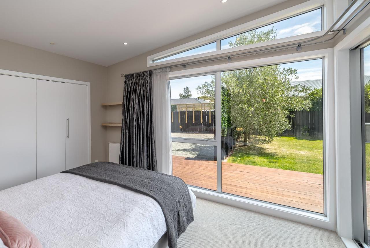 Wind Down On Esther Martinborough Exterior photo